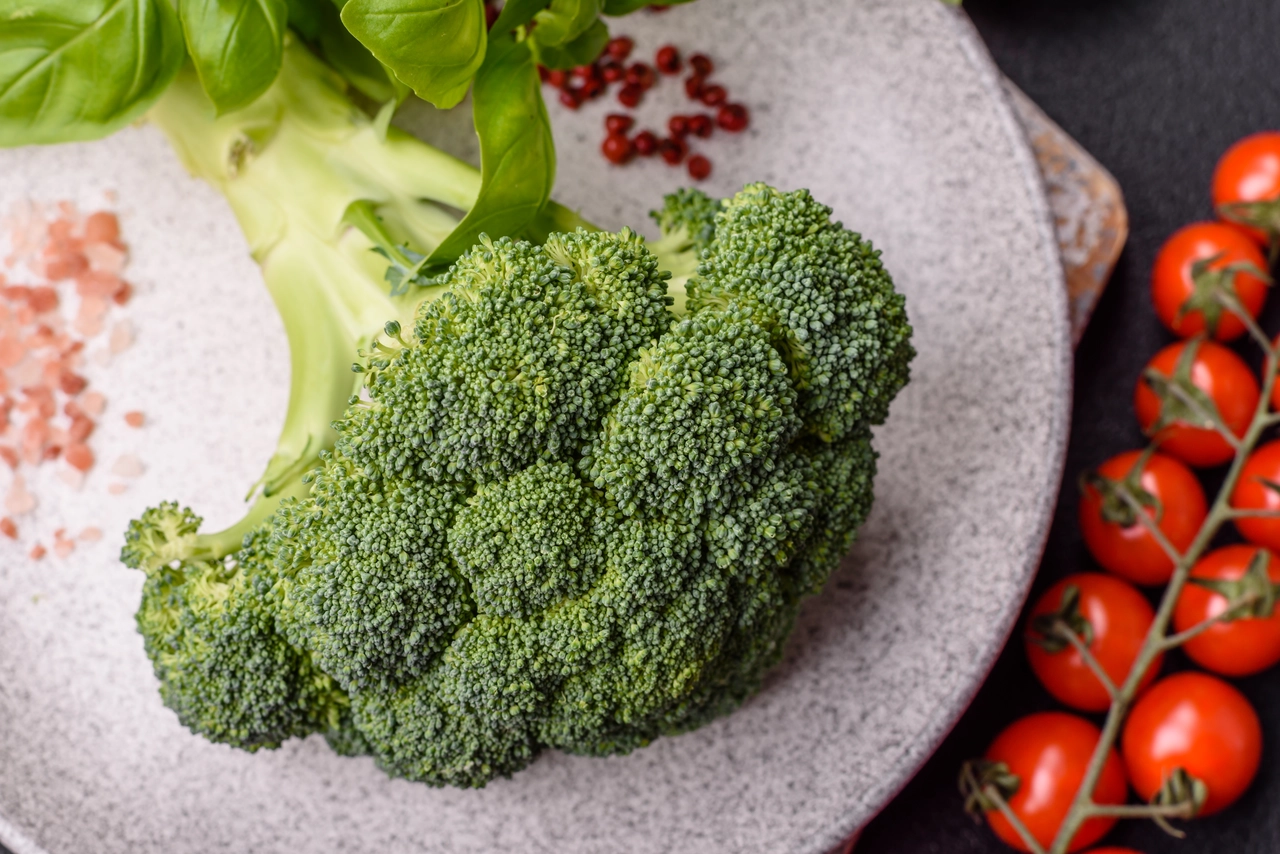 Come cucinare il broccolo per non perdere tutti i nutrienti