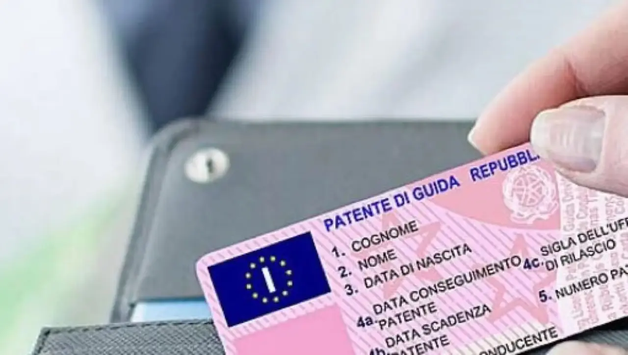 Una piccola farfalla sulle carte d’identità: ecco il simbolo che può cambiare tante vite Immagine selezionata