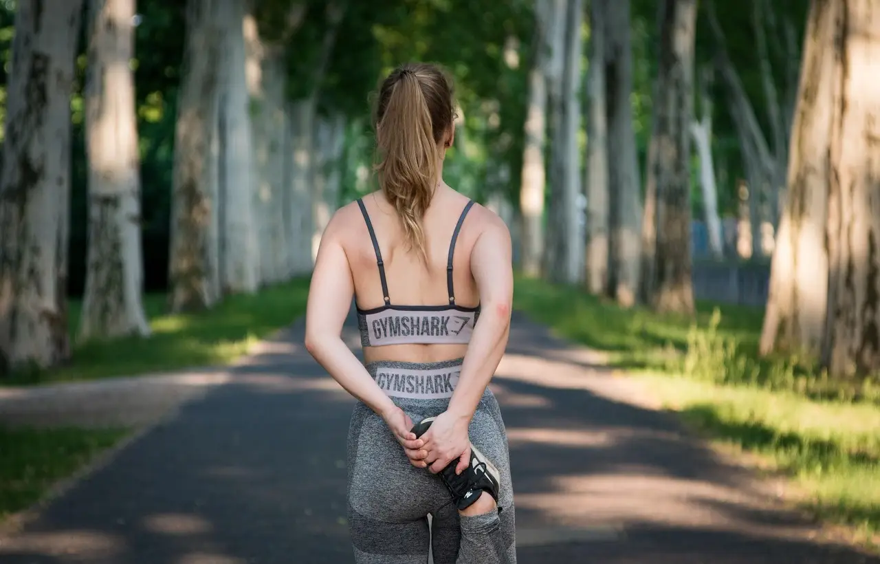 La routine da 8 minuti che rigenera corpo e mente ovunque ti trovi Immagine selezionata