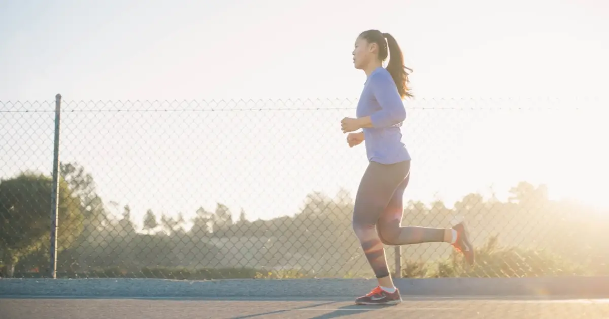 La routine da 8 minuti che rigenera corpo e mente ovunque ti trovi Immagine selezionata